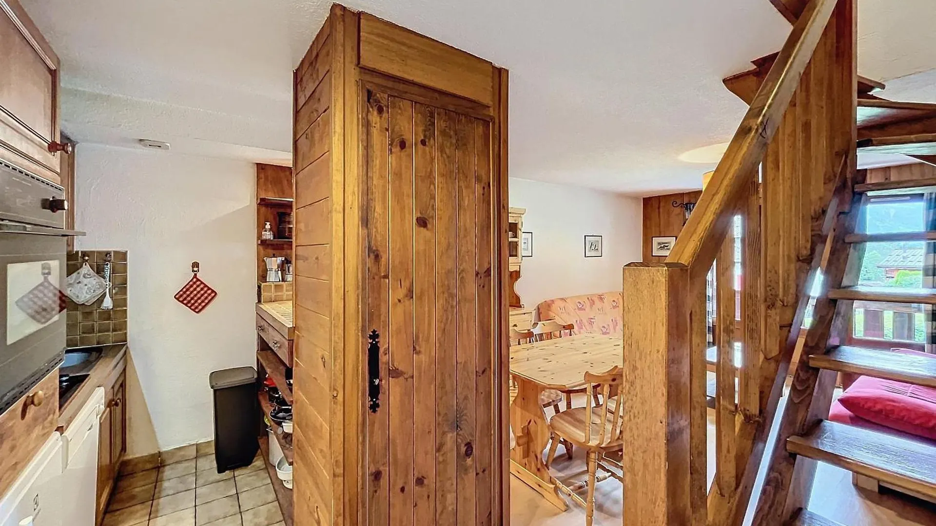 Chalet A Chamonix, 54M², 3 Chambres, 6 Personnes - 16 Clos Des Outannes, 74400 Chamonix-Mont-Blanc - Fr-1-507-79