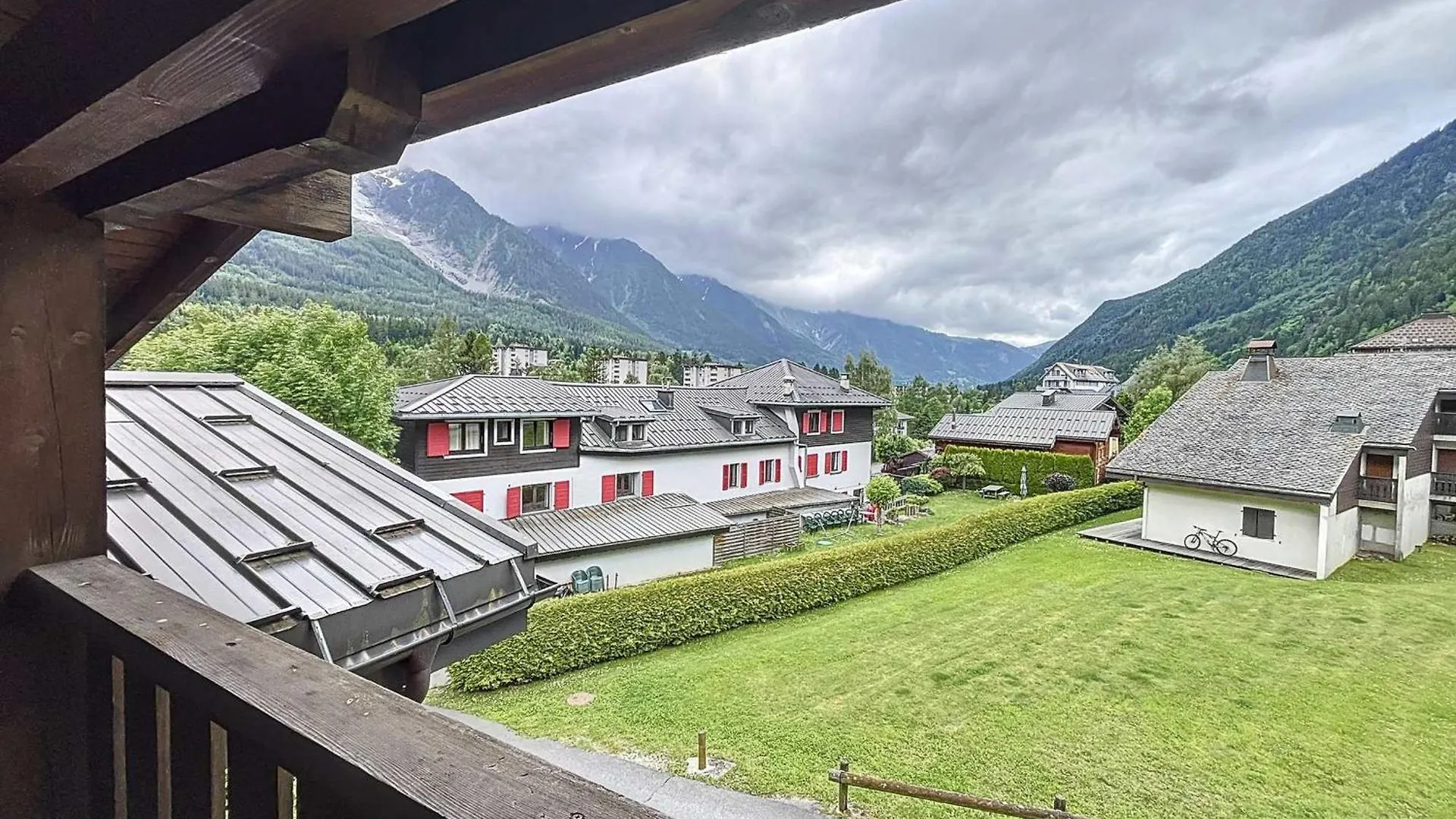Chalet A Chamonix, 54M², 3 Chambres, 6 Personnes - 16 Clos Des Outannes, 74400 Chamonix-Mont-Blanc - Fr-1-507-79 Chamonix